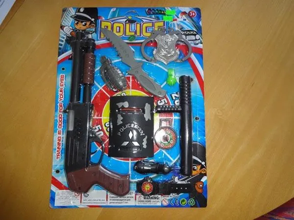 Игрушечный полицейский набор
