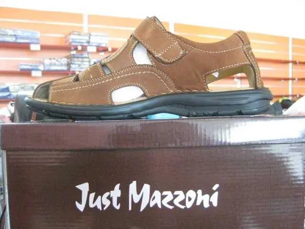 Men’s sandals
