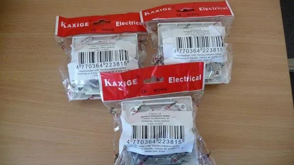Mains wall socket