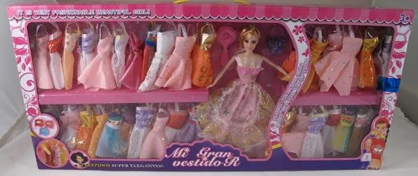 Plastic doll set