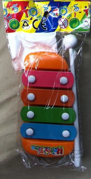 Toy xylophone