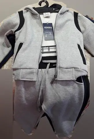 Детский спортивный костюм