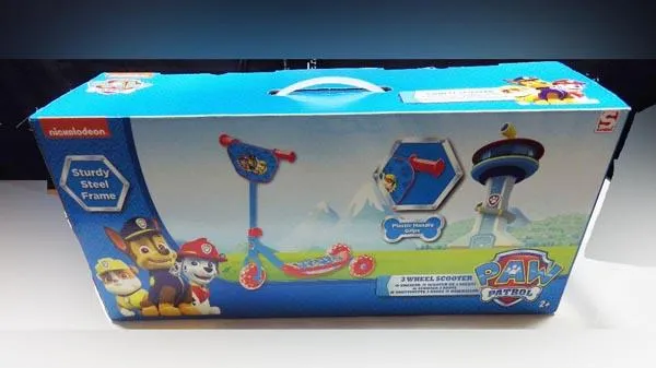 Игрушечный самокат