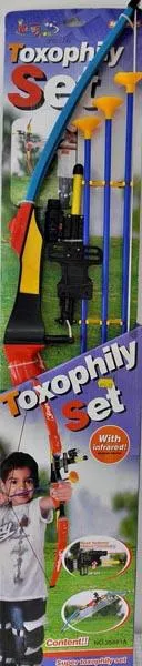 Bow and arrow play set