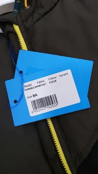 Sleeveless boys' jacket
