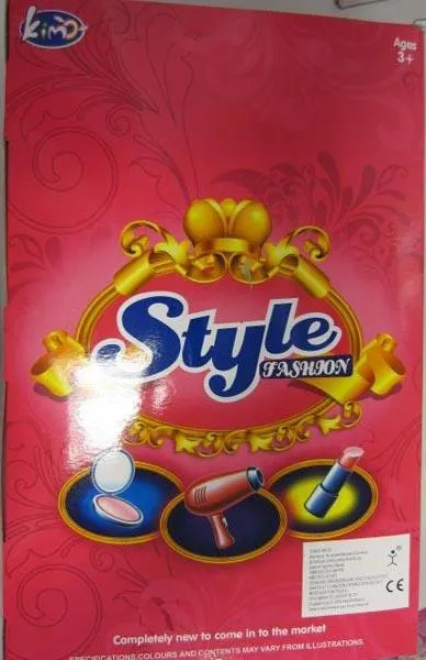 Plastic doll set
