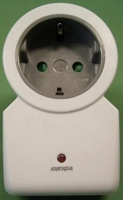 Розетка с дистанционным управлением «Remote Power Socket Star