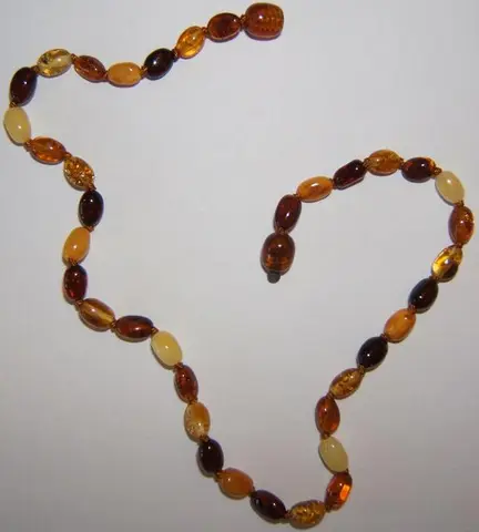 Amber baby necklace "Olivette"