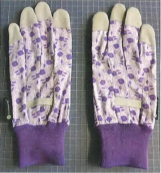 Gardening gloves
