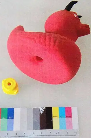 Резиновая уточка «Devil Duckie»