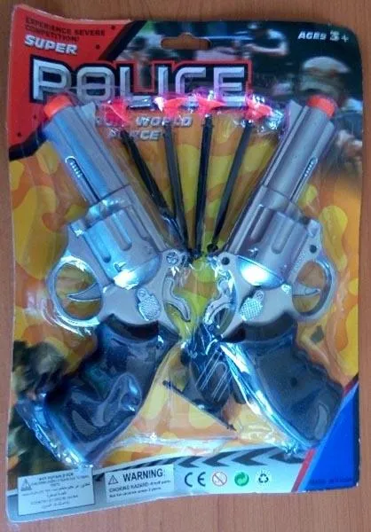 Набор игрушечных пистолетов