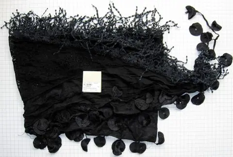 Scarf "Olina"