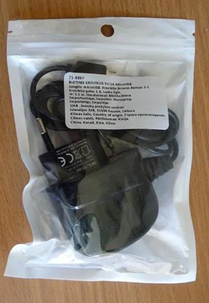 USB travel charger