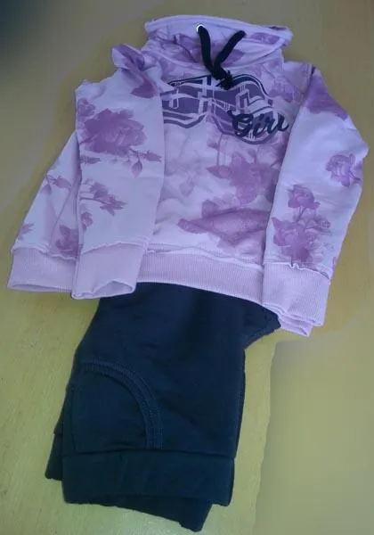 Girls' clothing set