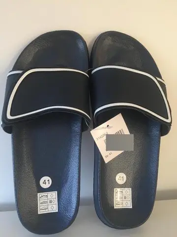 Pool shoes