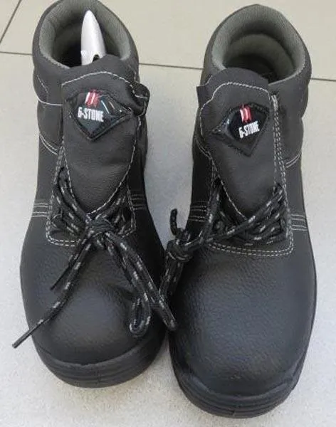 Safety footwear