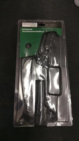 Branch saw