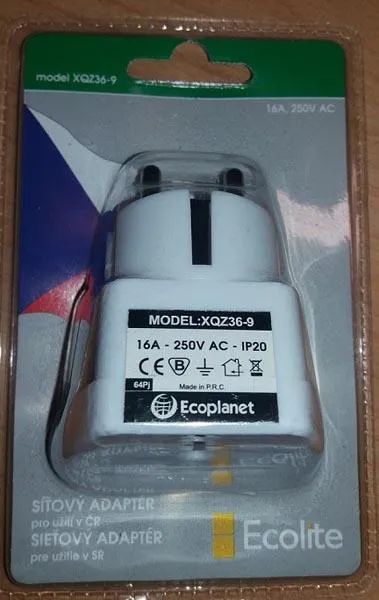 Travel plug adaptor