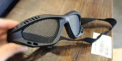 Airsoft goggles