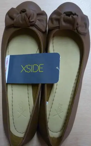 Ladies’ shoes