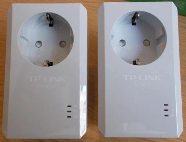 Powerline adapter