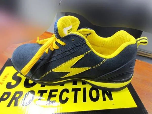 Safety footwear