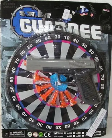 Children’s set - pistol and dartboard with arrows