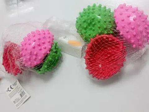 Plastic ball