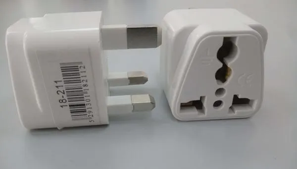 Travel plug adaptor