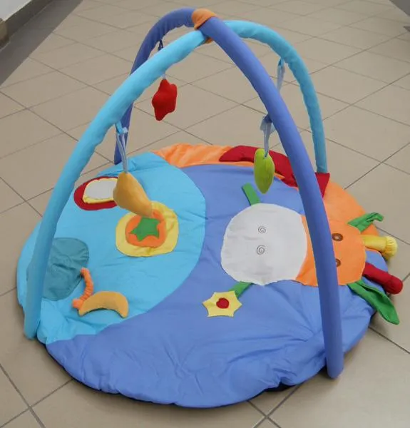 Развивающий игровой коврик