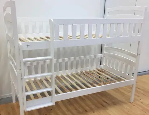 Двухъярусная кровать