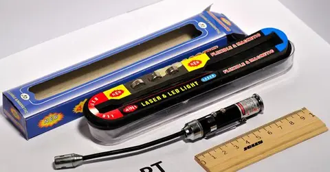 Лазерная указка «4 in 1 Laser & Led Light»