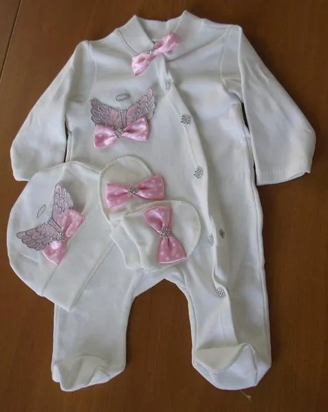 Babies' clothing set