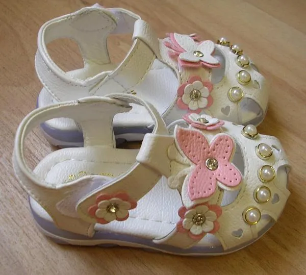 Children's sandals