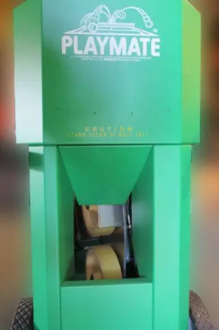 Tennis Ball Serving Machine
