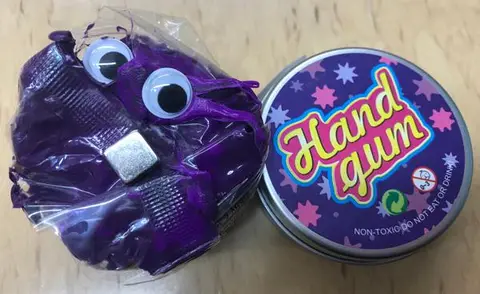 Magnetic putty