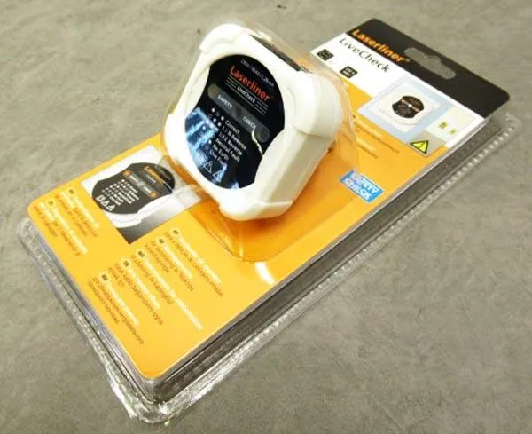 Mains socket tester