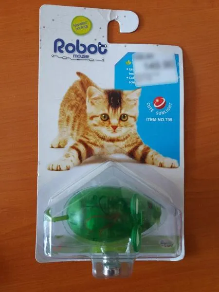 Plastic mouse
