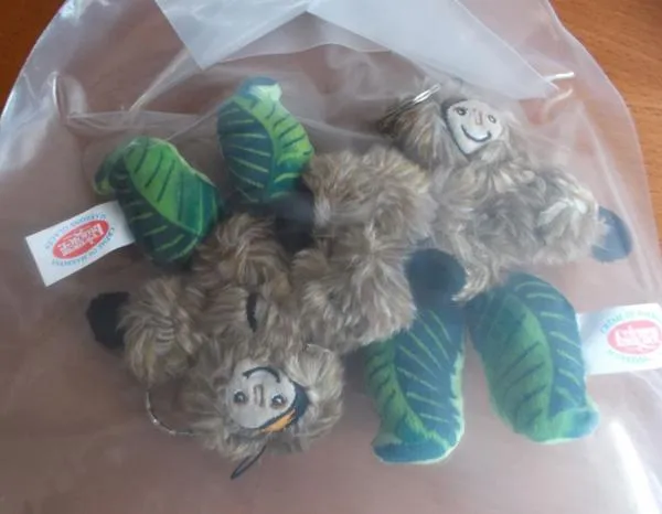 Keyring with a plush toy