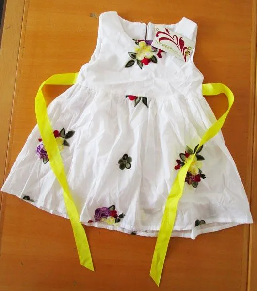Girls' dress
