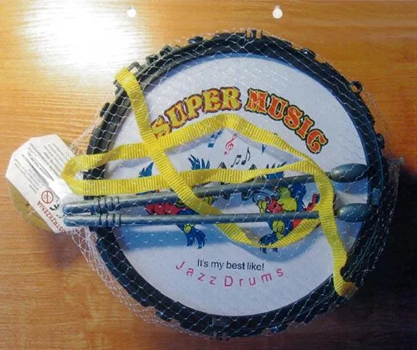 Игрушечный барабан