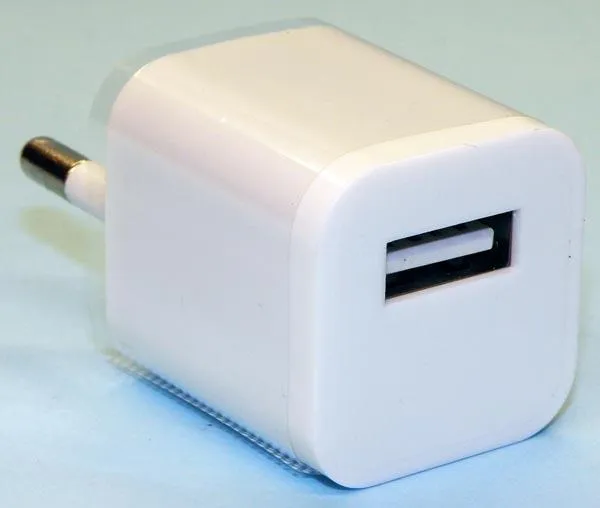 USB-зарядное устройство