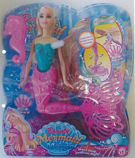 Plastic doll set