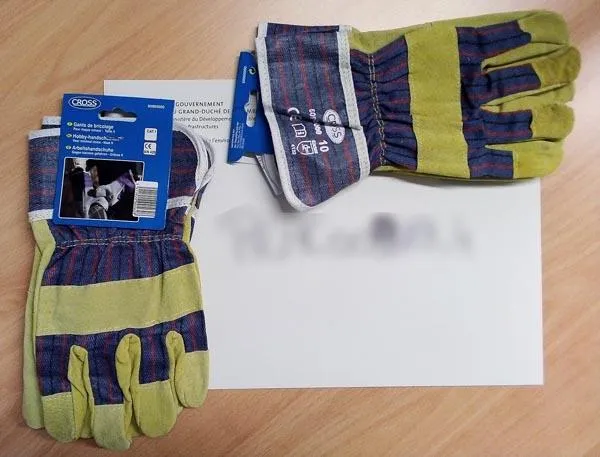 Work gloves