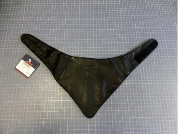 Leather scarf