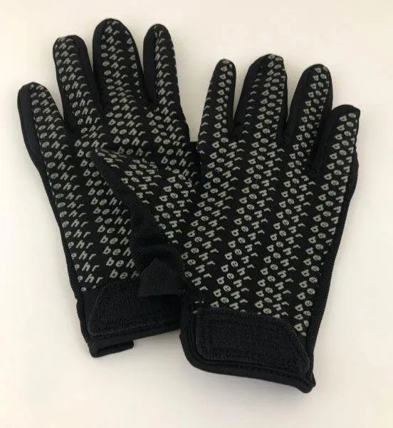 Fishing gloves