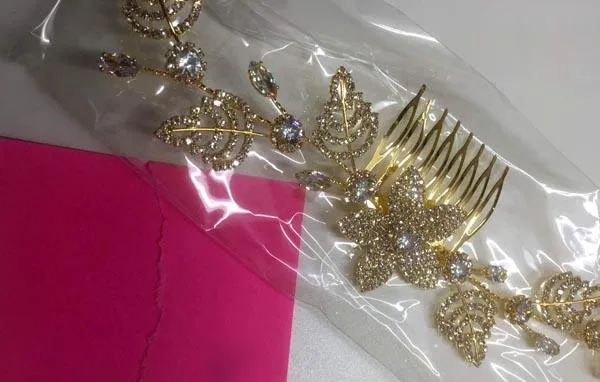 Hair jewellery and barrettes