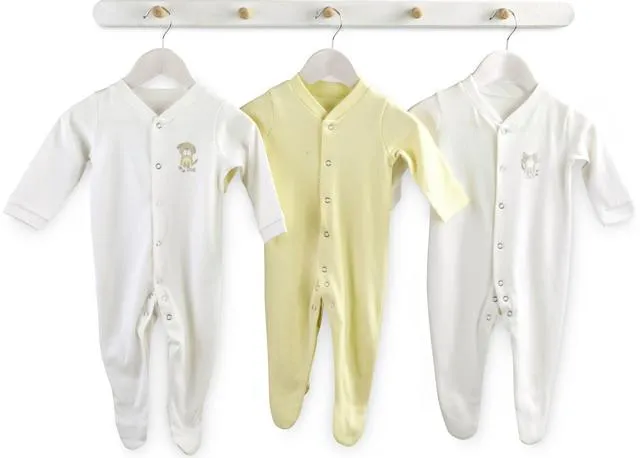 Babies’ garments