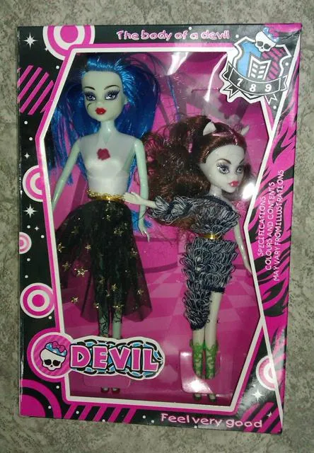 Set of two plastic dolls