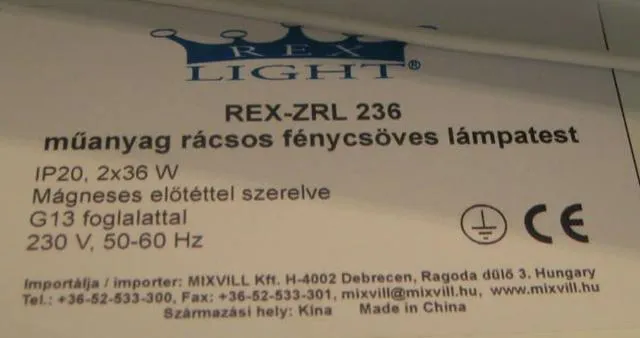 Fluorescent ceiling light